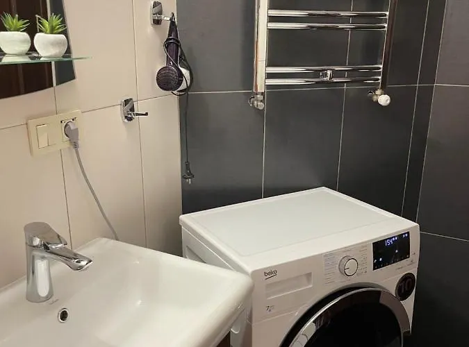 Near Opera * إلفيف