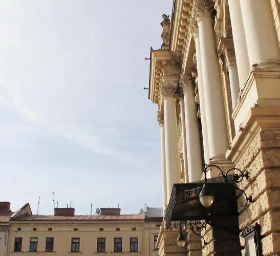 Apartment Near Opera